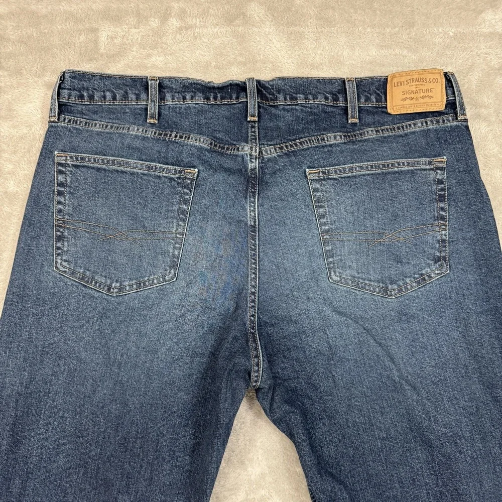 Levi Strauss Signature Jeans Mens 40x32 Blue Relaxed Straight Whiskered Workwear